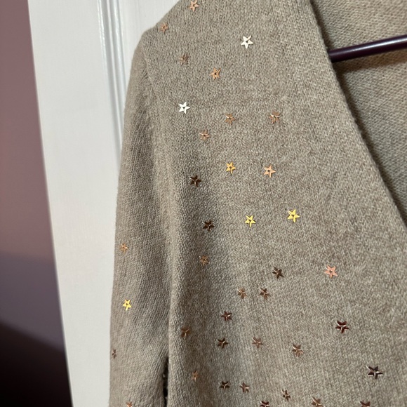 Loft Long Sleeve Beige Cardigan Covered with Gold Star Sequins Size Medium - Picture 4 of 5
